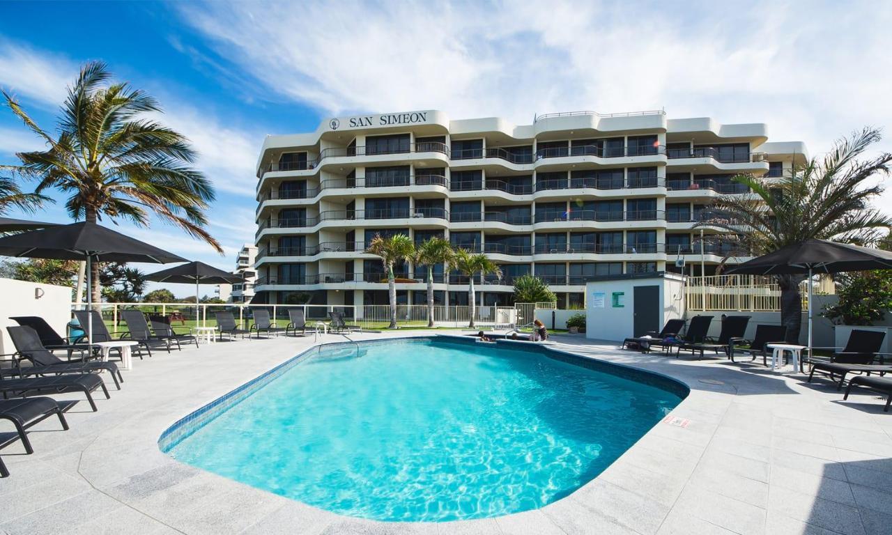 San Simeon Beachfront Apartments Tugun Gold Coast Bagian luar foto